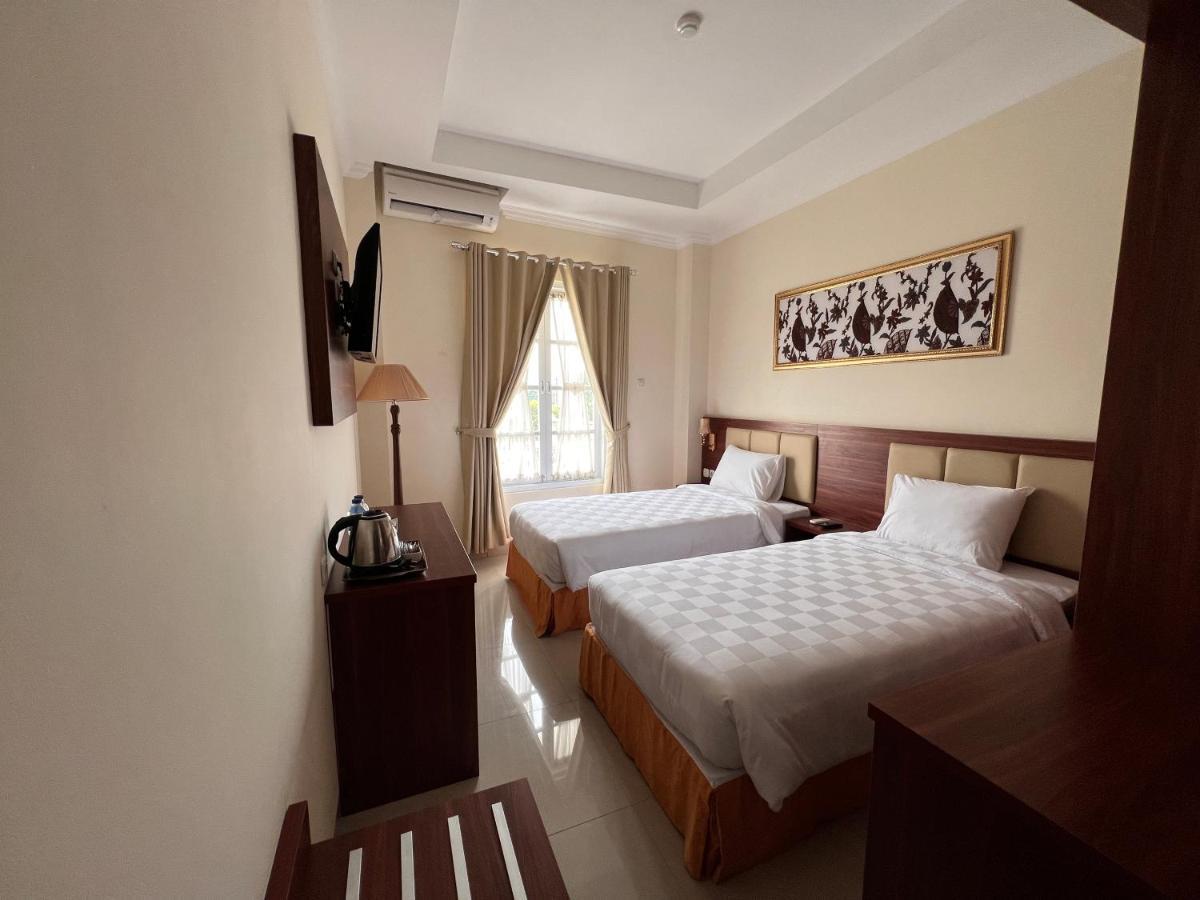 Dahung Le Semar Hotel Karawaci מראה חיצוני תמונה